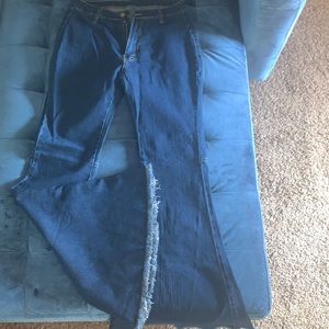 Never worn, great condition, runs bigger, size small